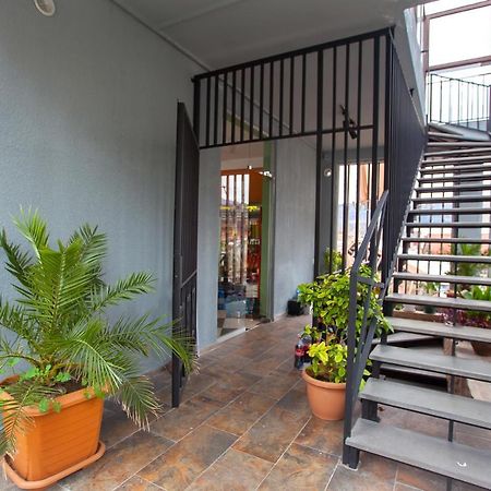 Shiny Avlabari Apartment Tbilisi ภายนอก รูปภาพ