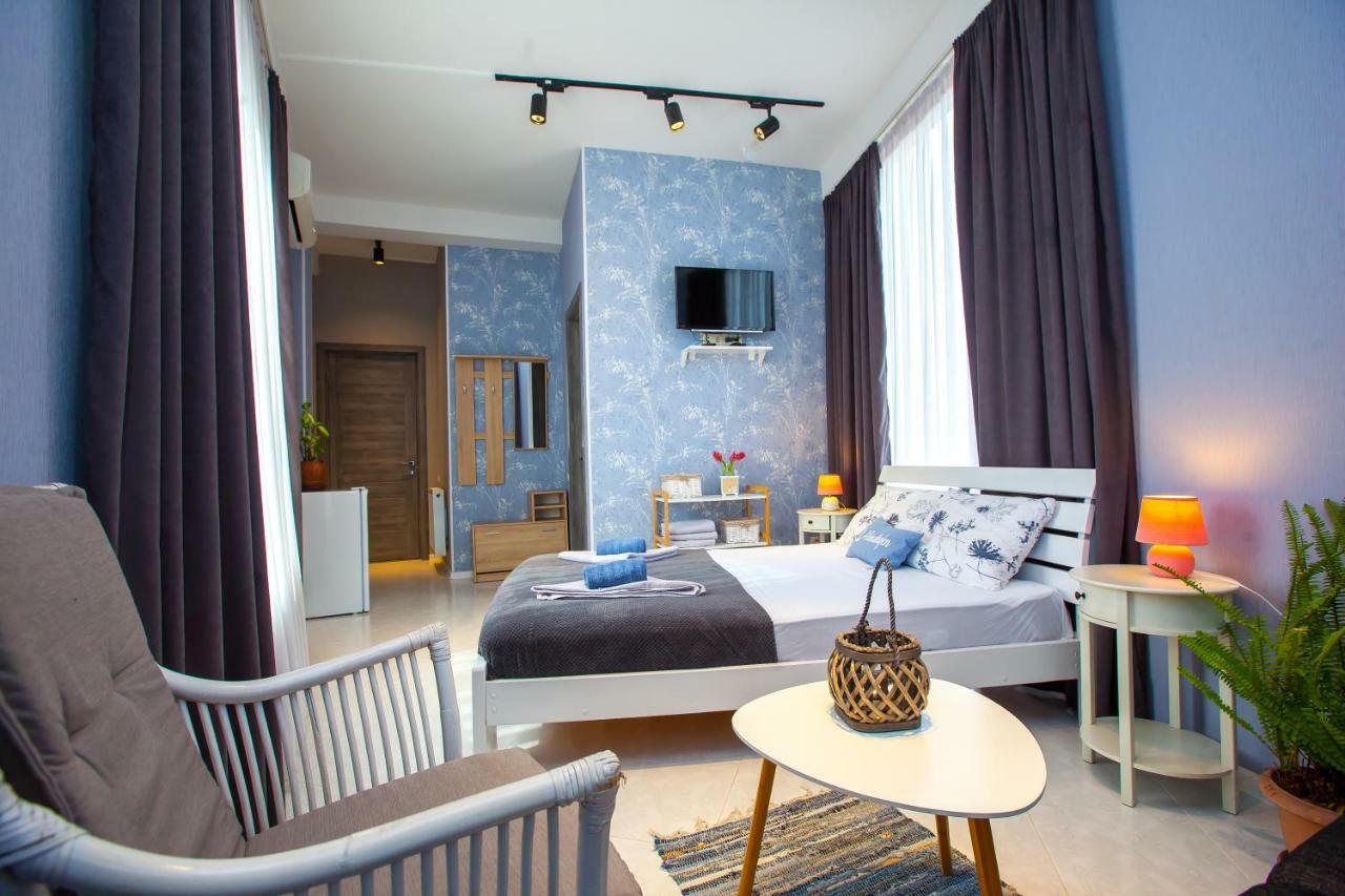 Shiny Avlabari Apartment Tbilisi ภายนอก รูปภาพ