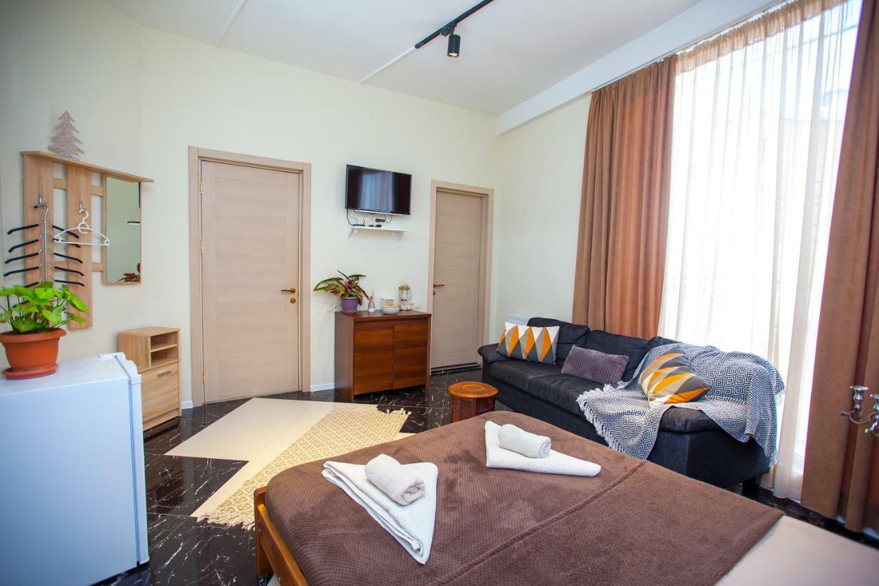 Shiny Avlabari Apartment Tbilisi ภายนอก รูปภาพ